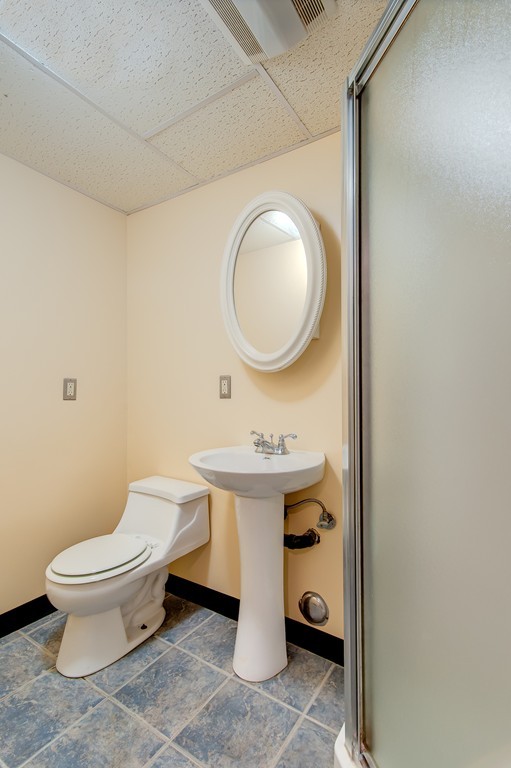 119 Vale Street Worcester, MA 01604 - Photo 17 of 18 Gallery Image 17
