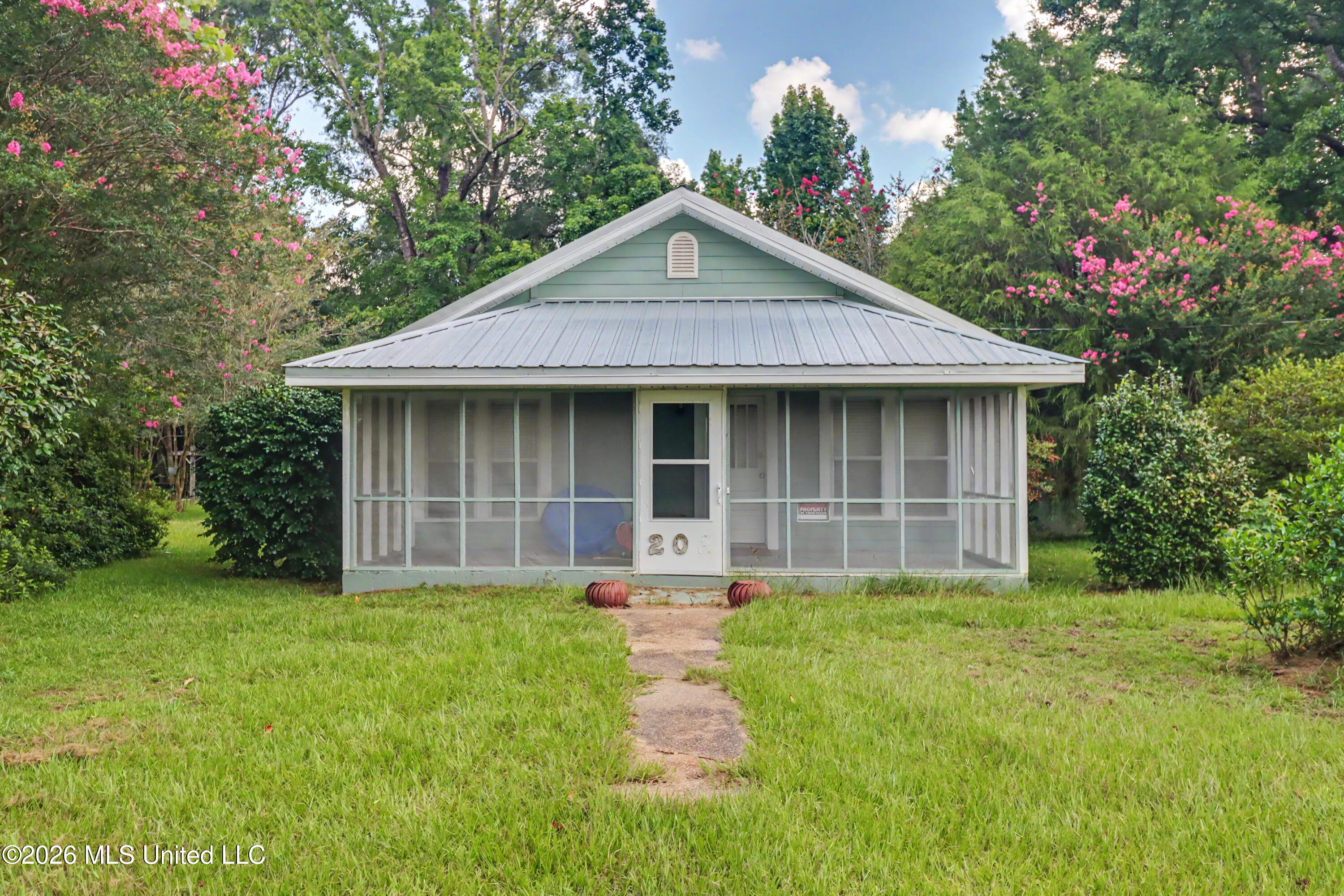 202 St John Road Brooklyn, MS 39425 - Photo 1 of 28 IMG_1670