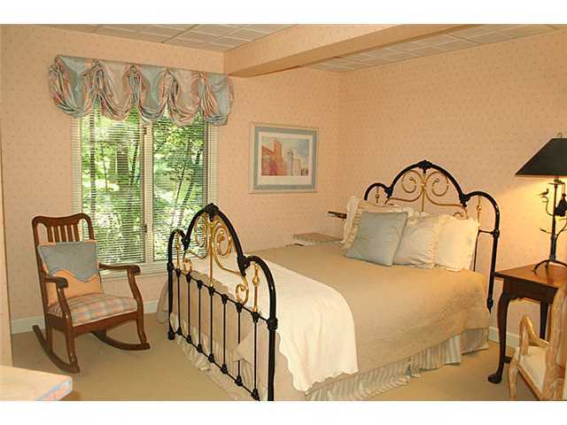 696 Eagle Ridge Powell, OH 43065 - Photo 17 of 18 Gallery Image 17