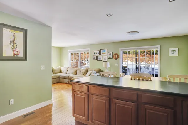 $519,900 | 31 Rosanna Drive, Dover, NH 03820