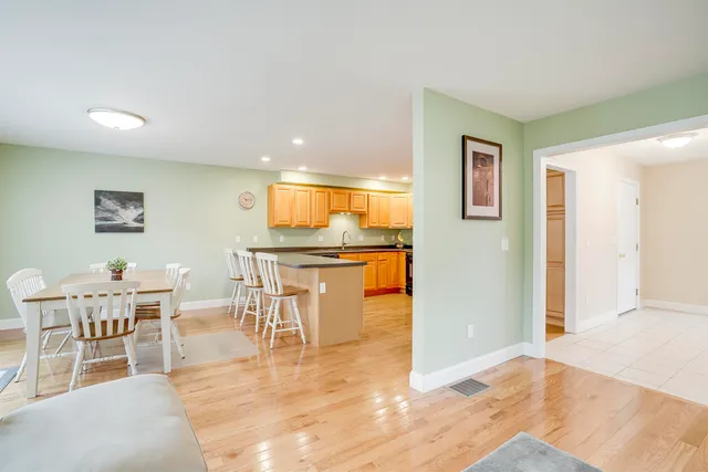 $519,900 | 31 Rosanna Drive, Dover, NH 03820