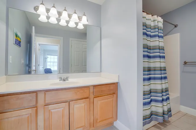 $519,900 | 31 Rosanna Drive, Dover, NH 03820