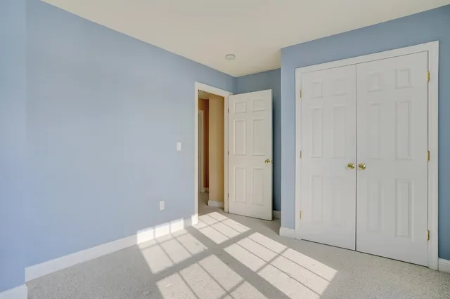 $519,900 | 31 Rosanna Drive, Dover, NH 03820