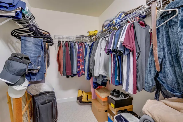 $519,900 | 31 Rosanna Drive, Dover, NH 03820