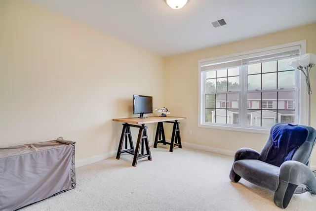 $519,900 | 31 Rosanna Drive, Dover, NH 03820