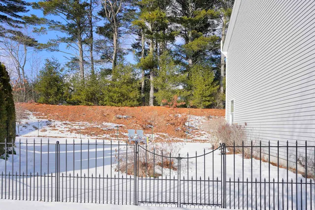 $519,900 | 31 Rosanna Drive, Dover, NH 03820