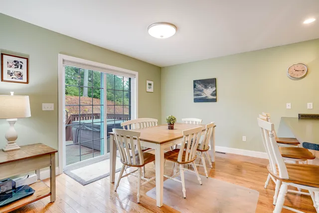 $519,900 | 31 Rosanna Drive, Dover, NH 03820