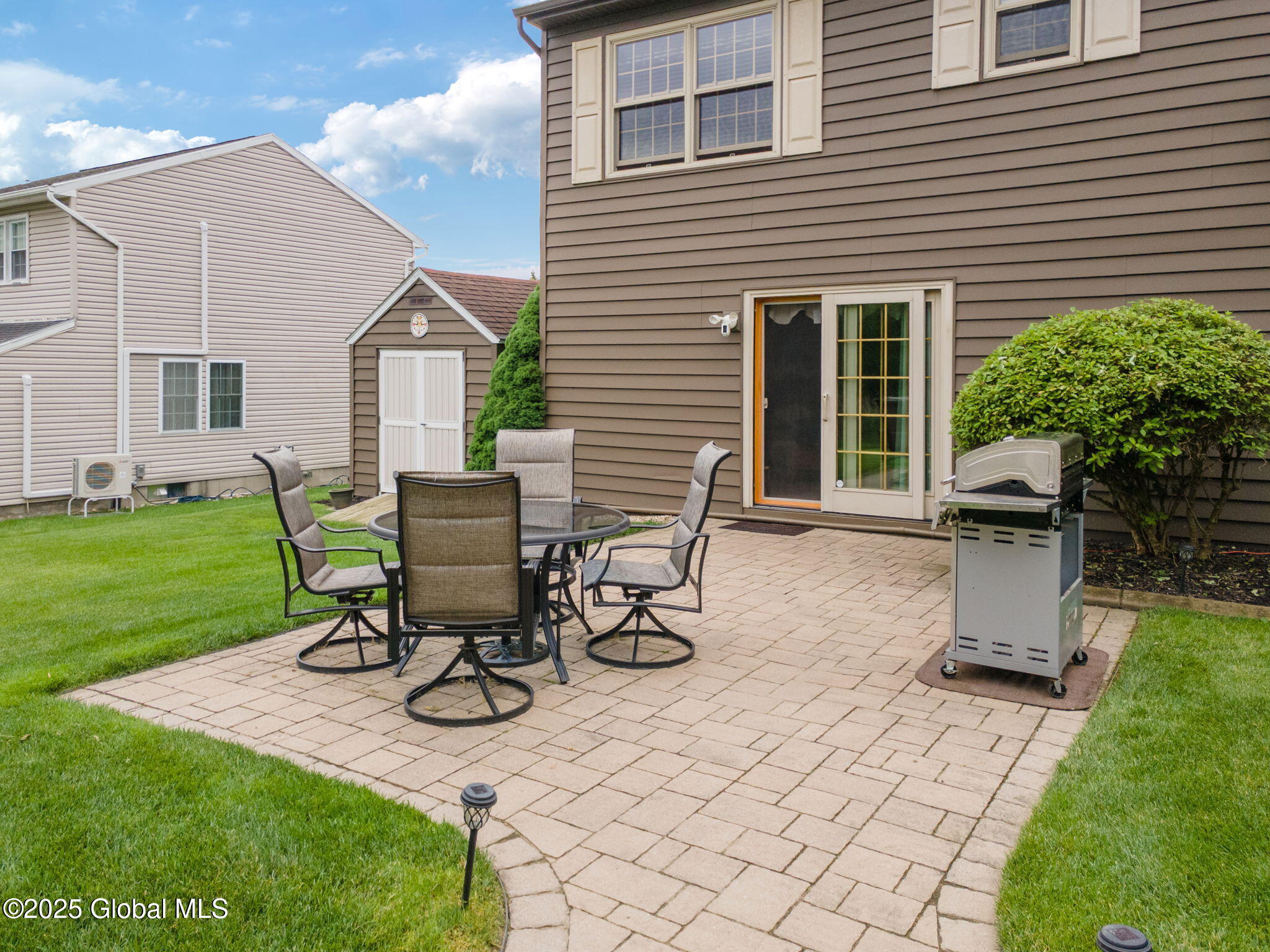 34 Meadowbrook Road Colonie, NY 12189 - Photo 31 of 43 39-34MeadowbrookDr_39