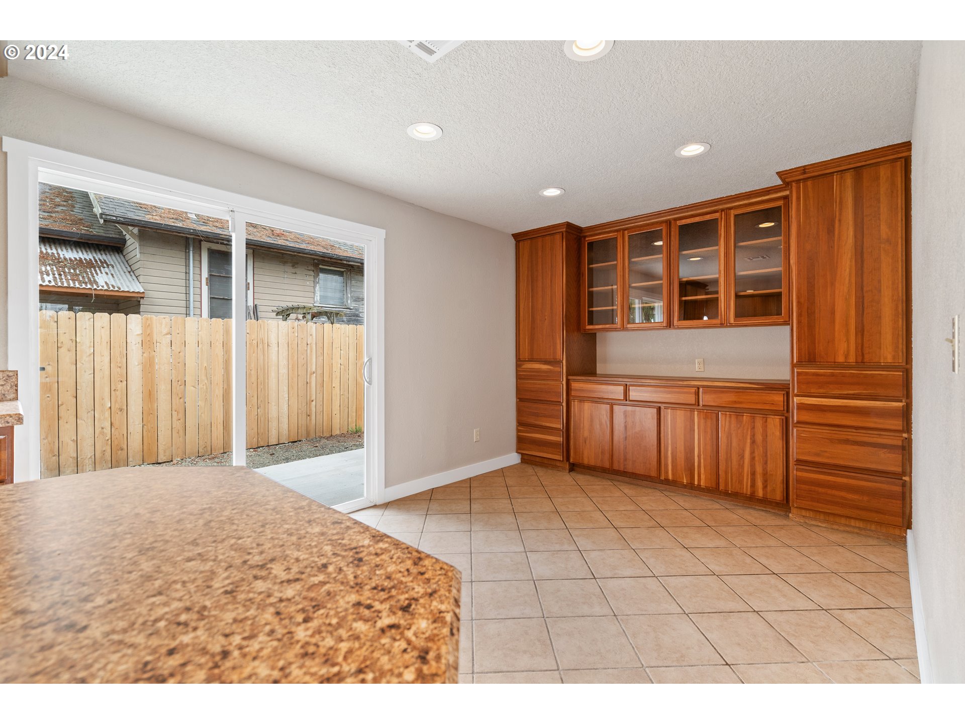 1314 Gale Street Southwest Albany, OR 97321 - Photo 10 of 33 Gallery Image 10