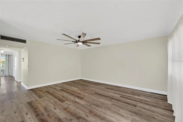 $145,000 | 1802 Bedford Lane, Unit 12, Sun City Center, FL 33573