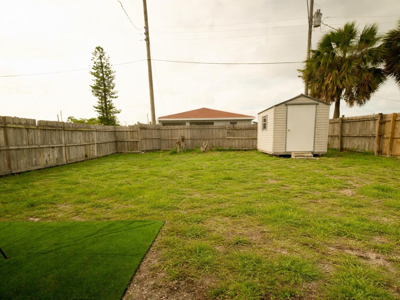158 West 25th Street Riviera Beach, FL 33404 - Photo 13 of 24 43 - 1 (1)