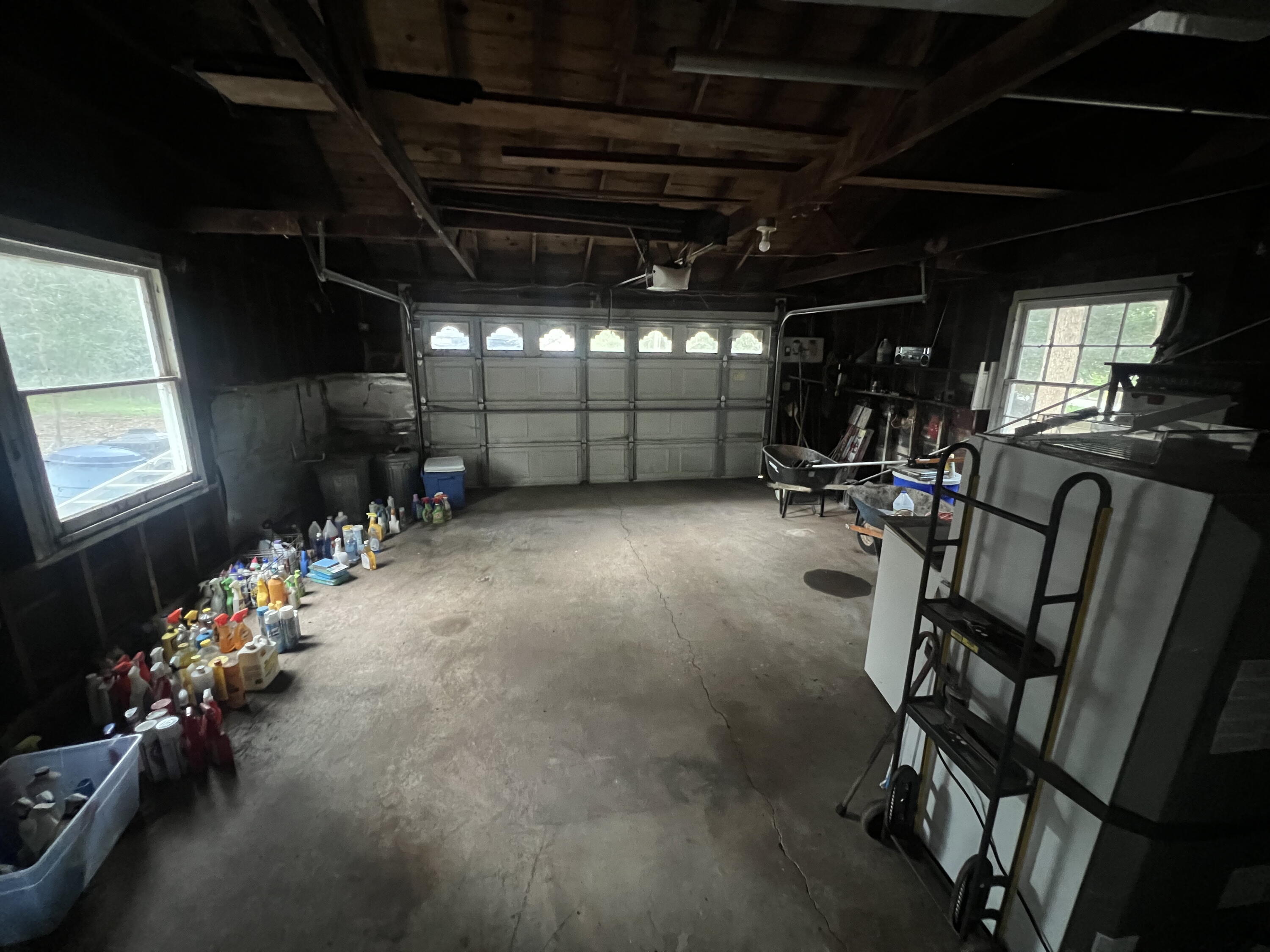 4848 Highway 83 Chenequa, WI 53029 - Photo 14 of 21 Garage