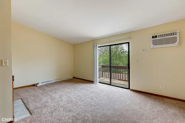 $1,650 | 439 Berkshire Drive, Unit 36, Crystal Lake, IL 60014