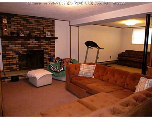 111 Brentwood Road Nitro, WV 25143 - Photo 6 of 12 Den/Family/Great Room.