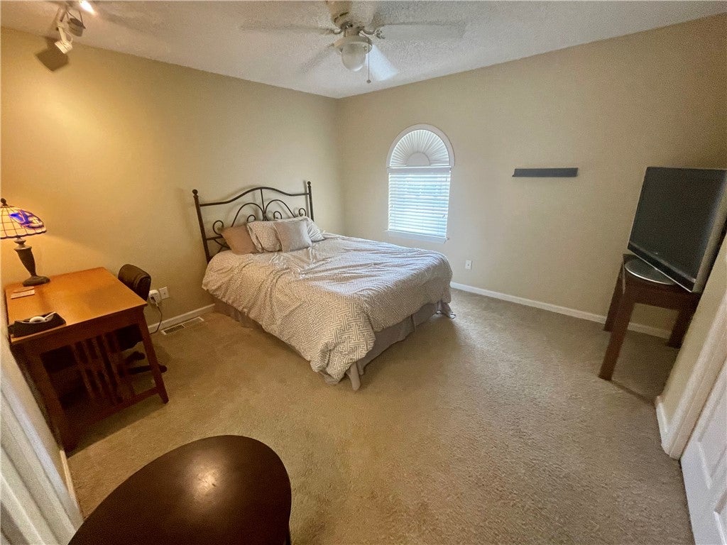 1761 Wire Road, Unit 313 Auburn, AL 36832 - Photo 10 of 17 Gallery Image 10