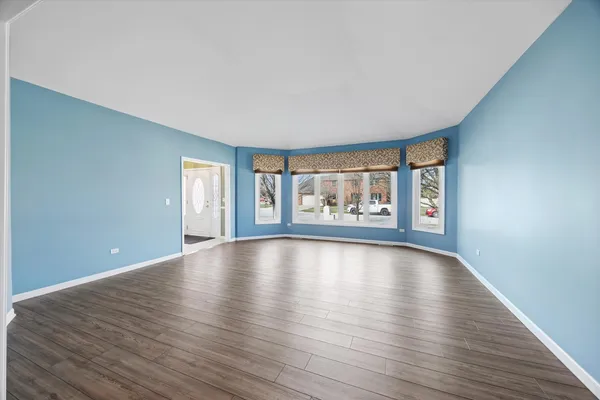 $549,000 | 19337 Shabbona Drive, Tinley Park, IL 60487