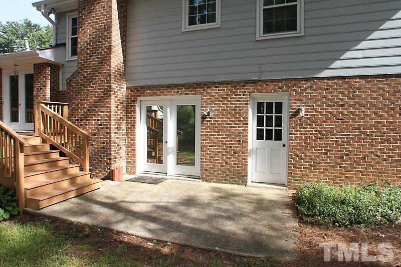 2012 Mallard Lane Raleigh, NC 27609 - Photo 17 of 20 Gallery Image 17