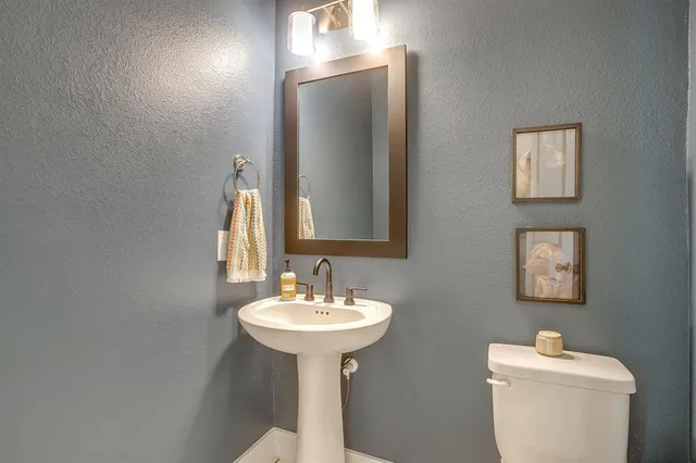 $355,000 | 7705 Reis Lane, North Richland Hills, TX 76182