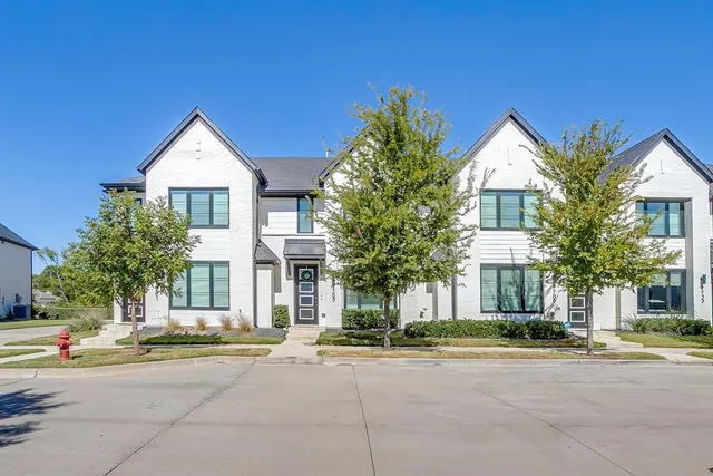 $355,000 | 7705 Reis Lane, North Richland Hills, TX 76182