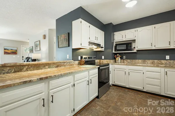 $542,900 | 40 Harold Sluder Road, Alexander, NC 28701