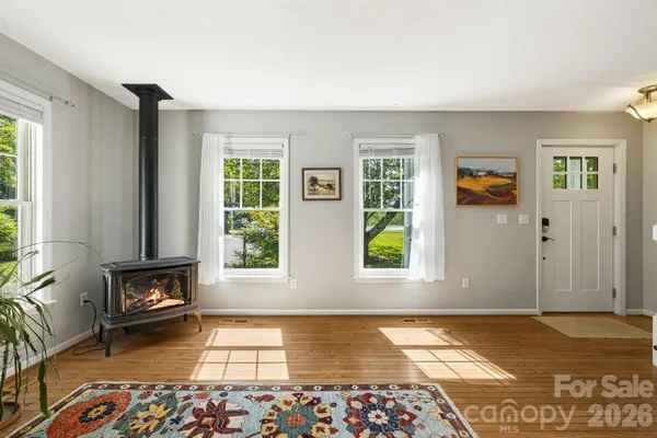 $542,900 | 40 Harold Sluder Road, Alexander, NC 28701