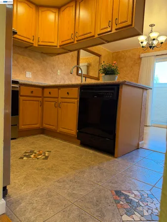 $729,900 | 685 Palomino Drive, Unit D, Pleasanton, CA 94566