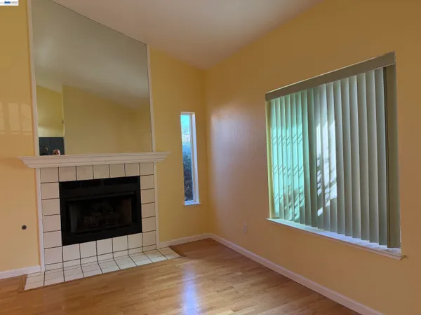 $729,900 | 685 Palomino Drive, Unit D, Pleasanton, CA 94566