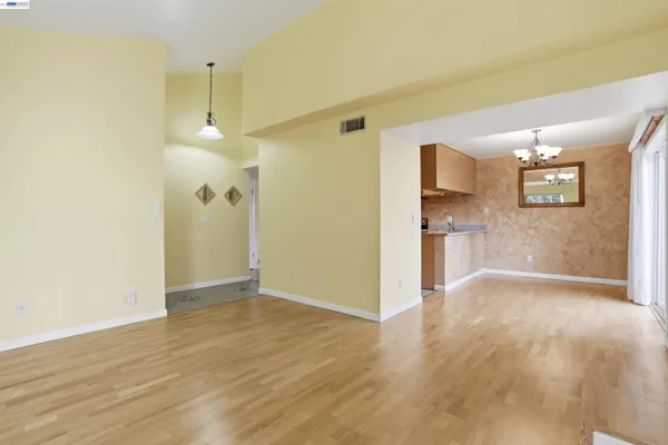 $729,900 | 685 Palomino Drive, Unit D, Pleasanton, CA 94566