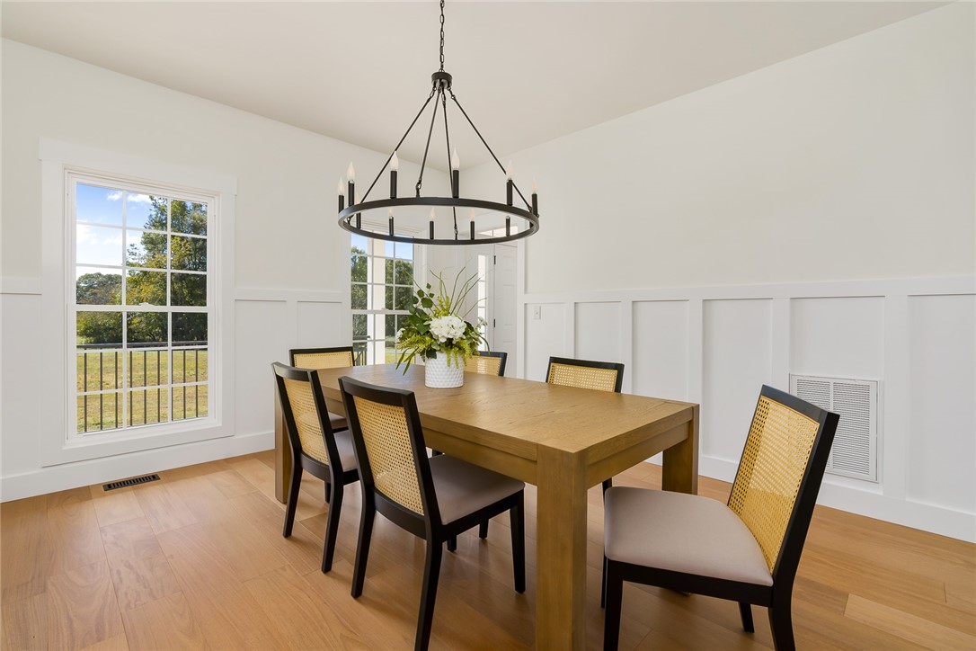 5016 Copeland Road Belton, SC 29627 - Photo 22 of 50 Spacious dining room with plenty of seating
