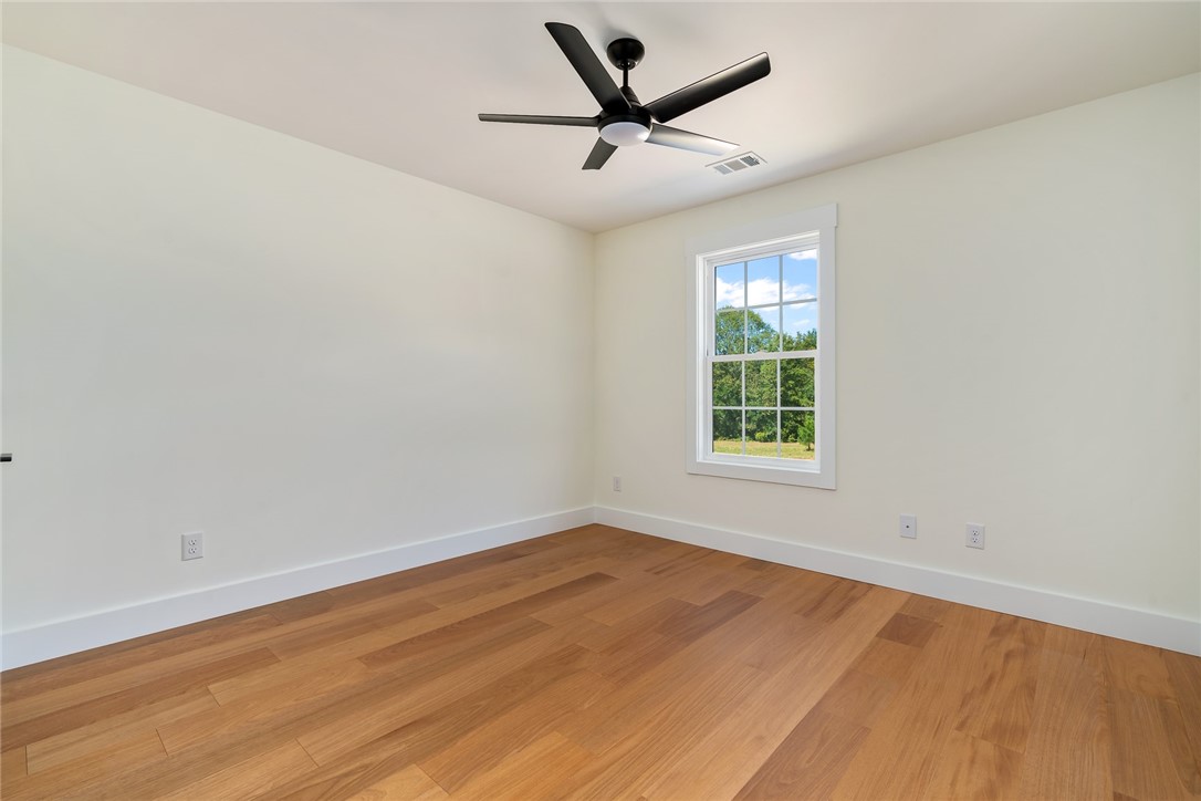 5016 Copeland Road Belton, SC 29627 - Photo 37 of 50