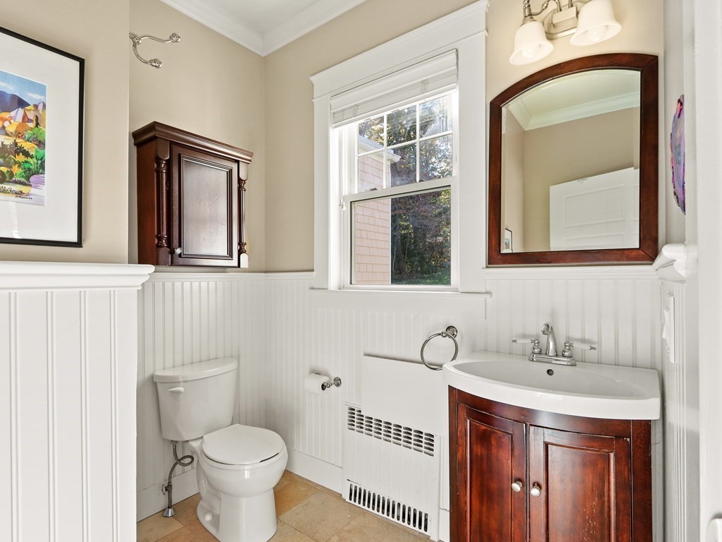 44 Norfolk Street Needham, MA 02492 - Photo 19 of 29