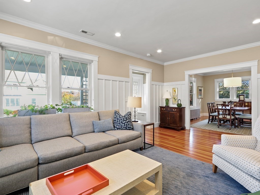 44 Norfolk Street Needham, MA 02492 - Photo 8 of 29