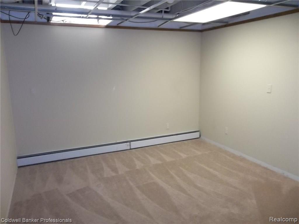 2140 Bullock Road Lapeer, MI 48446 - Photo 31 of 34 100_2260.JPG