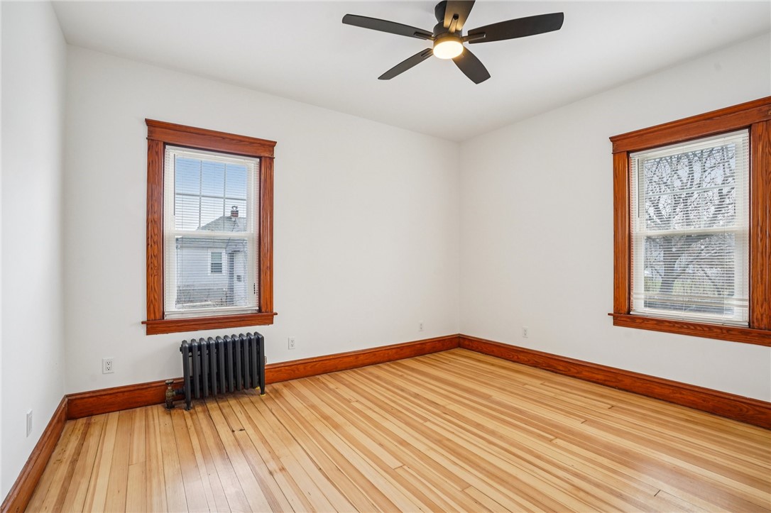 41 Cato Avenue Pawtucket, RI 02860 - Photo 17 of 37