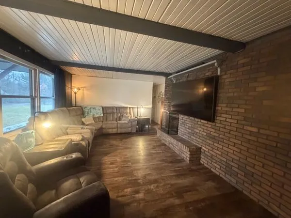 $399,900 | 500 East 136th Street, Grant, MI 49327