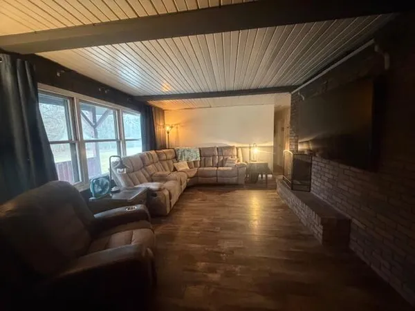 $399,900 | 500 East 136th Street, Grant, MI 49327