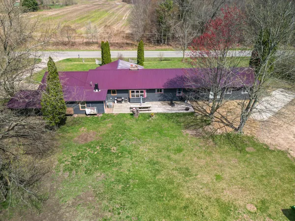 $399,900 | 500 East 136th Street, Grant, MI 49327