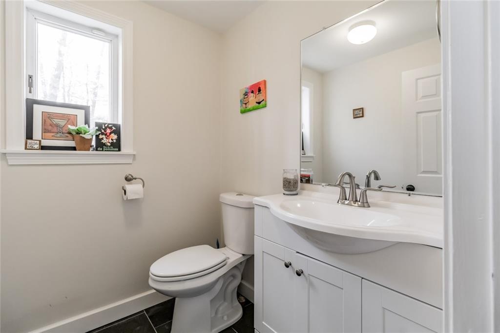 13 Ole Musket Road Cumberland, ME 04110 - Photo 17 of 35 1st floor 1/2 bathroom
