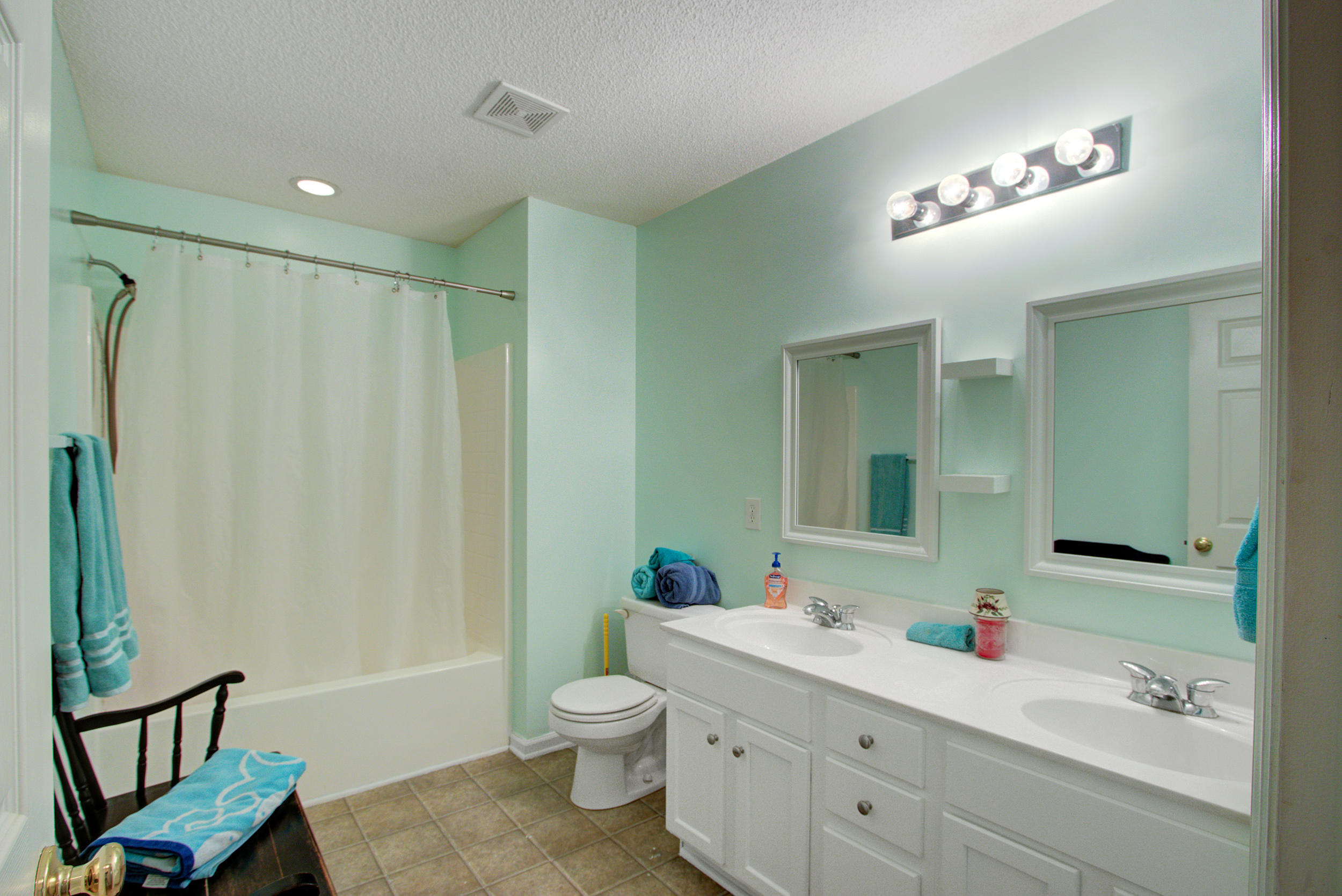 1135 Deerberry Road Hanahan, SC 29445 - Photo 29 of 40 1153 Deerberry, Rd Hanahan SC (32)