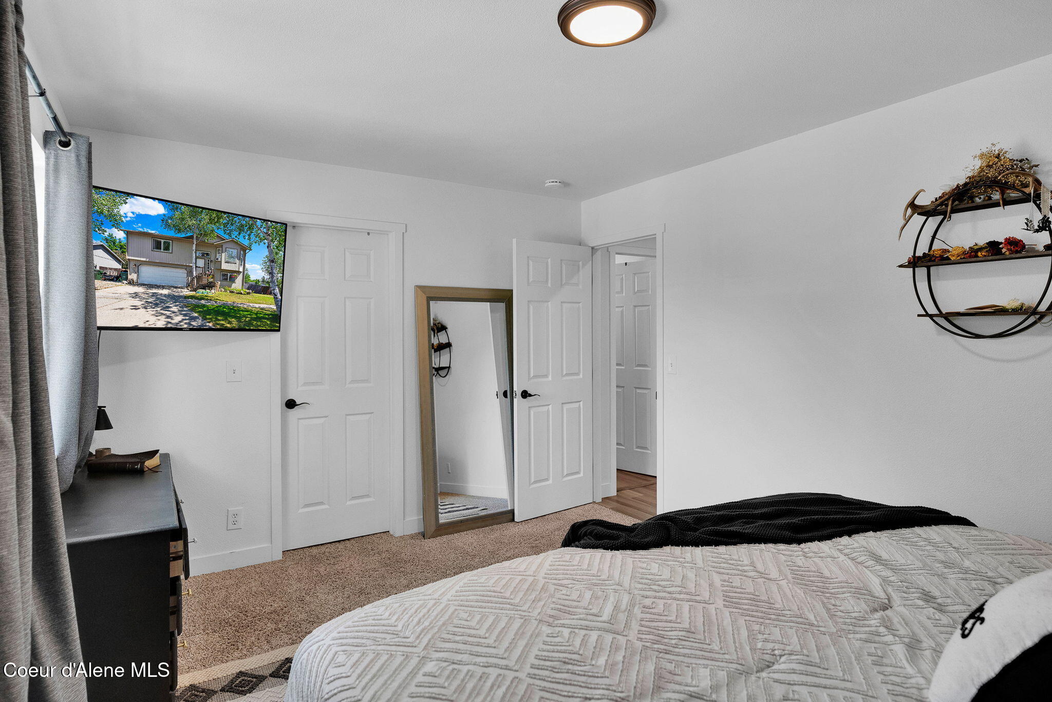 1150 North Townsend Loop Post Falls, ID 83854 - Photo 18 of 59 Bedroom 1