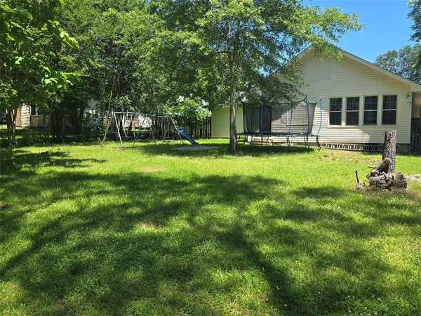 a view of outdoor space with garden view