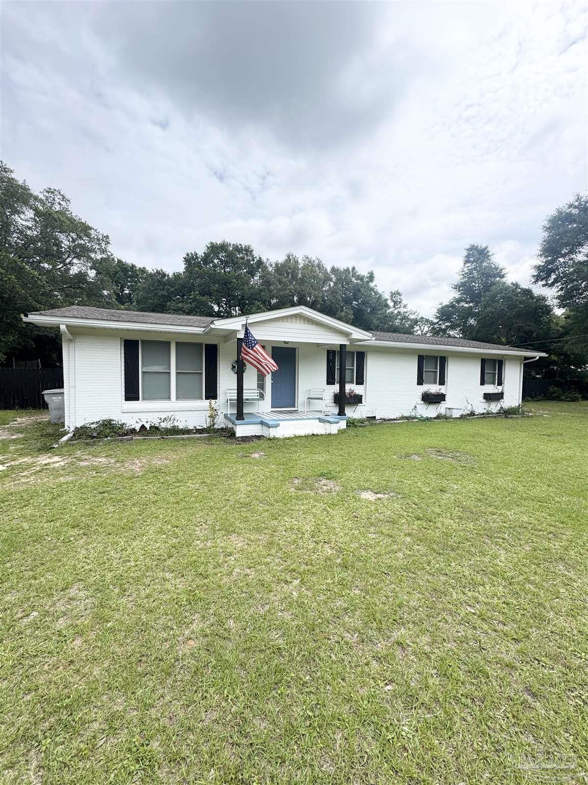 3904 Ranch Road Pace, FL 32571 - Photo 2 of 29