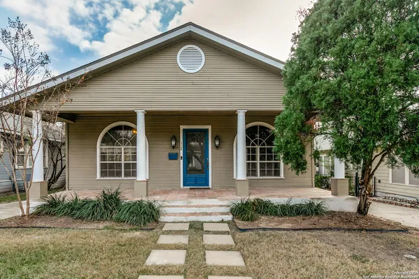 $3,200 | 124 Normandy Avenue, Alamo Heights, TX 78209