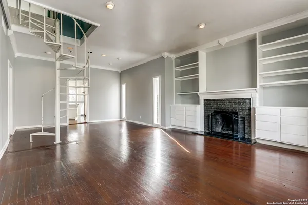 $3,200 | 124 Normandy Avenue, Alamo Heights, TX 78209