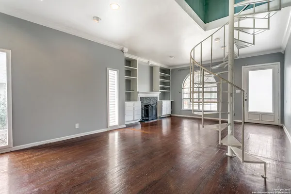 $3,200 | 124 Normandy Avenue, Alamo Heights, TX 78209