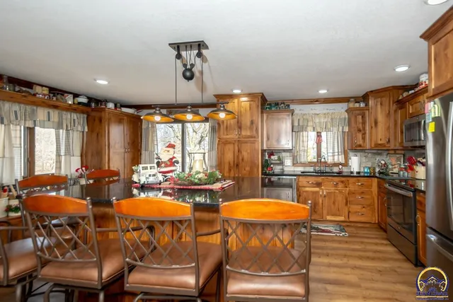 $294,900 | 124 Locust Street, Nortonville, KS 66060