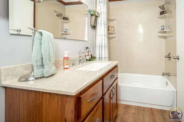 $294,900 | 124 Locust Street, Nortonville, KS 66060