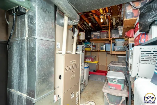 $294,900 | 124 Locust Street, Nortonville, KS 66060