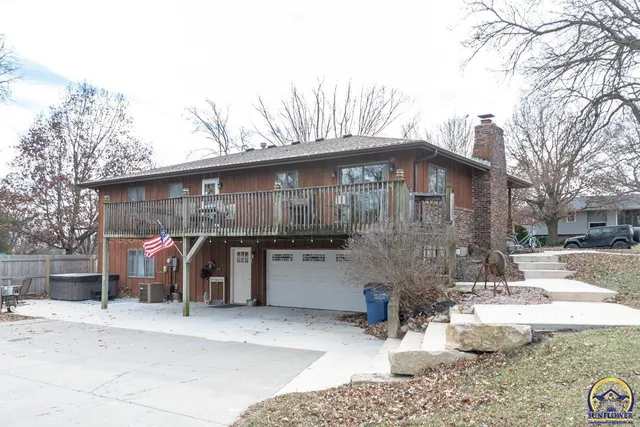 $294,900 | 124 Locust Street, Nortonville, KS 66060