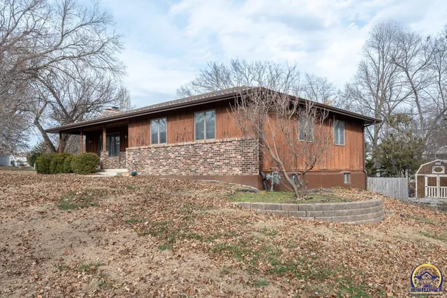 $294,900 | 124 Locust Street, Nortonville, KS 66060